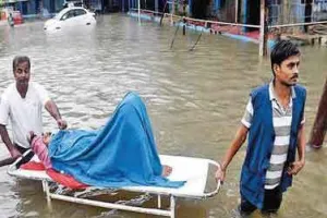 बिहार में बाढ़ से भारी तबाही, असम में 110 की मौत