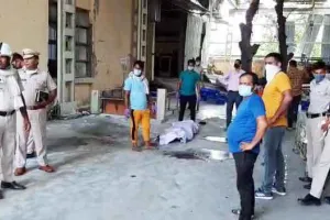 कंपनी में फटा ऑक्सीजन सिलेंडर, दो सगे भाइयों की दर्दनाक मौत
