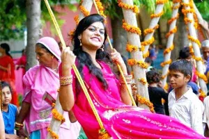 Hariyali Teej 2020: महिलाएं बोली, न ही तो वो समय रहा और न ही वो झूले…