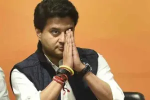 सिंधिया ने शहीद जवान को दी श्रद्धांजलि