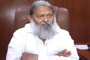 विद्यार्थियों को घर बैठे ही मिलेगा एडमिशन लेने का अवसर : विज