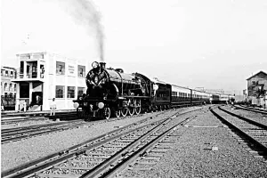 भारत बंटवारे के बाद 1996 में ‘‘फ्रटियर मेल’’ का नाम बदल कर रखा ‘‘गोल्डन टैंपल मेल’’