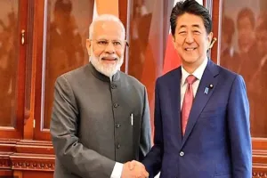 प्रधानमंत्री ने आबे से फोन पर की बात