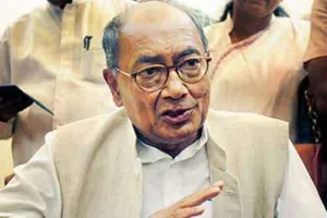 चुनाव आयोग निष्पक्ष दिखना चाहिए – दिग्विजय