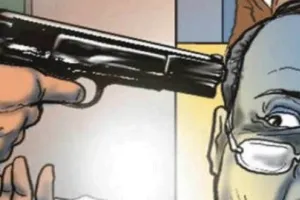 दुकानदार से गन प्वाइंट पर लूटे 9.70 लाख