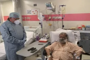 सीएम ने जाना स्वास्थ्य मंत्री अनिज विज का स्वास्थ्य