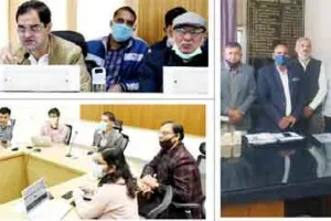 आप…बैंगन खाए औरों को परहेज बताए
