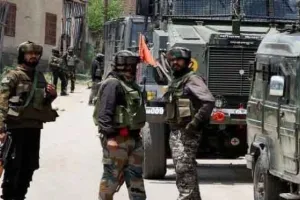 श्रीनगर में आतंकवादी हमला, दो घायल