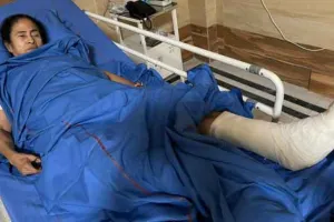 ममता बनर्जी को लगी गंभीर चोटें!