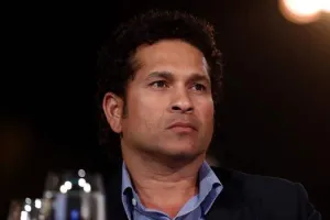 कोरोना के शिकार सचिन तेंदुलकर अब हॉस्पिटल में भर्ती