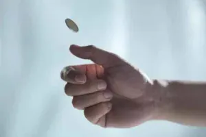 सिक्का उछाला और बन गए मुकद्दर के सिकंदर