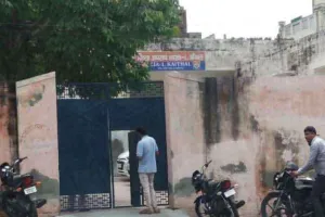 पेपर सॉल्व करवाते कैथल में पकड़े 5 युवक
