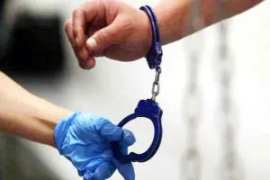 सीबीआई अधिकारी बनकर अपराध करने वाले ईरानी गिरोह के 5 सदस्य गिरफ़्तार