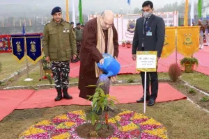 पुलवामा के शहीदों को गृह मंत्री अमित शाह ने दी श्रद्धांजलि