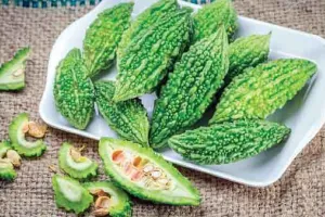 करेला: ‘जहर ही जहर को मारता है’