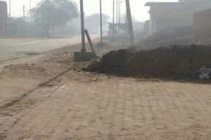 स्वच्छता अभियान को पलीता लगा रहे गंदगी के ढ़ेर