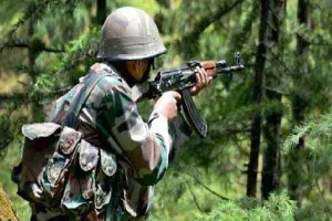 पुलवामा में सुरक्षा बलों-आतंकवादियों में मुठभेड़, एक आतंकवादी मारा गया