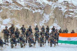 सेना ने गलवान घाटी में फहराया तिरंगा
