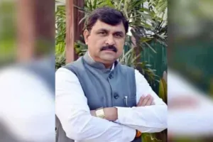 बुजुर्गों की अंधेरी जिंदगियों को रोशन करवाएंगे विधायक कुंडू