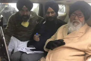 प्रकाश सिंह बादल कोरोना पॉजिटिव, अस्पताल में भर्ती