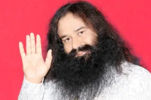 पूज्य गुरू जी स्वस्थ हैं और परिवार के साथ हैं
