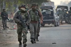 जम्मू कश्मीर: आतंकवादी हमले में एसपीओ शहीद