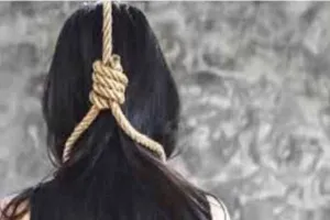 पीजीआई में संदिग्ध परिस्थितियों में महिला का फंदे पर लटका मिला शव