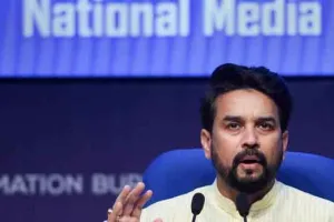 भारत के खिलाफ झूठ फैलाने के मामले में 10 भारतीय, छह पाकिस्तानी यूट्यूब चैनलों पर रोक