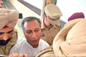 डॉ. विजय सिंगला व ओएसडी प्रदीप 14 दिन की न्यायिक हिरासत में