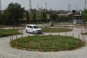 अब सूर्यास्त बाद भी ड्राइविंग टेस्ट दे सकेंगे दिल्ली के लोग