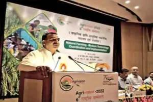 अगले माह से देश में पशुओं के लिय मुफ्त एंबुलेंस सेवा