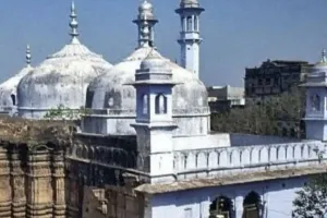 वाराणसी : ज्ञानवापी मस्जिद परिसर की वीडियोग्राफी सर्वे रिपोर्ट अदालत में पेश