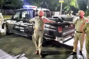 मोहाली ब्लॉस्ट: 80 मीटर दूरी से हुआ हमला, संदिग्ध कार भी दिखी, आतंकी हमले की आशंका