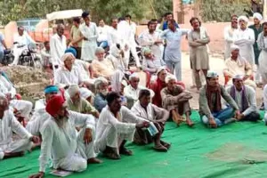 ‘बेरोजगारी की पीड़ा झेलने को मजबूर युवा’