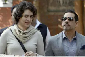 प्रियंका गांधी के पति राबर्ट वाड्रा की कंपनी का लाइसेंस रद