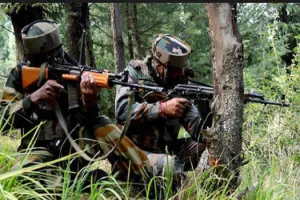 कुलगाम मुठभेड़ में दो आतंकवादी ढेर