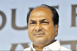 माकपा के हमले में बाल-बाल बचे कांग्रेस नेता एके एंटनी