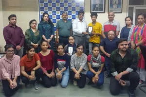 बीसीए तृतीय सेमेस्टर के छात्र रोहित और निकिता आए मेरिट सूची में