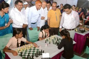 बोले, लम्बे समय से धूल फांक रही अधिकतर लाइब्रेरी