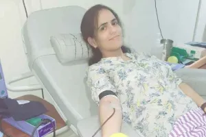 तमिलनाडू: भूमिका इन्सां ने डायलिसिस मरीज के लिए रक्तदान किया