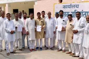 पेयजल के लिए भटक रहे ग्रामीण, नहीं हो रहा समाधान