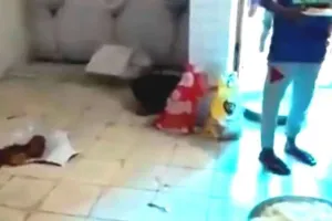 Saharanpur: कबड्डी खिलाड़ियों को शौचालय में परोसा जा रहा खाना, डीएसओ निलंबित