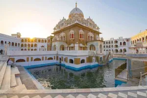 पाकिस्तान के साका पंजा साहिब शताब्दी समारोह में भाग लेगा भारतीय सिख जत्था