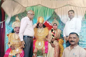 राज तिलक की रस्म अदा की गई
