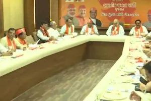 गुजरात विधानसभा चुनाव 1 और 5 दिसंबर को, हिमाचल के साथ 8 दिसंबर को आएंगे नतीजे