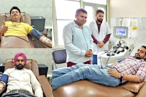 150 सेवादारों ने डेंगू पीड़ितों के लिए किए ‘प्लेटलेट्स’ दान