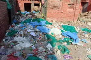 कचरा डंप बना अस्पताल के लिए ‘सिरदर्दी’