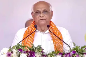 भूपेंद्र पटेल दूसरी बार ली गुजरात के मुख्यमंत्री पद की शपथ