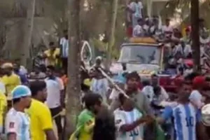 केरल में फुटबॉल प्रेमियों के बीच मारपीट, तीन घायल
