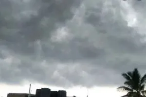 मौसम विभाग ने जारी किया अलर्ट: इन राज्यों में हो सकती है बारिश, उत्तर भारत में बढ़ेगी ठंड!